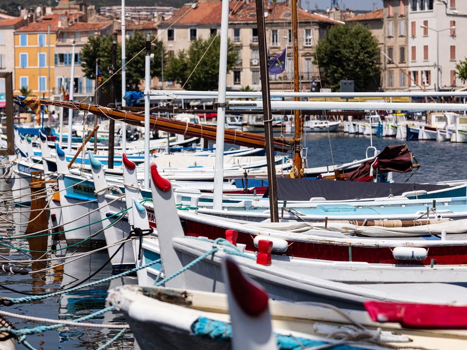 Camping La Baie des Anges, 4*, La Ciotat, Cote d'Azur, France avec Voyages Leclerc Campings