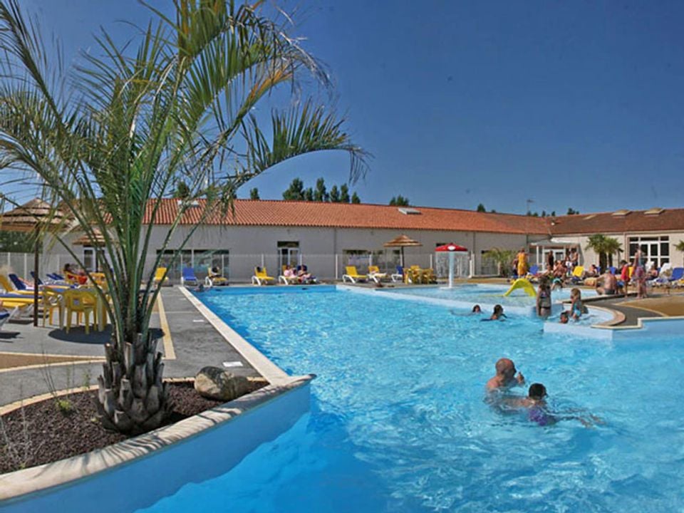 Camping Le Cottage Fleuri - Photo 2