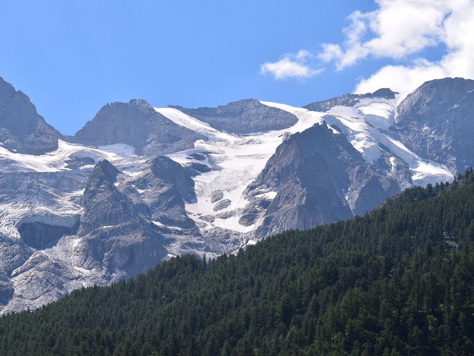 France - Rhône - Le Bourg d'Oisans - Camping Le Château de Rochetaillée 4*