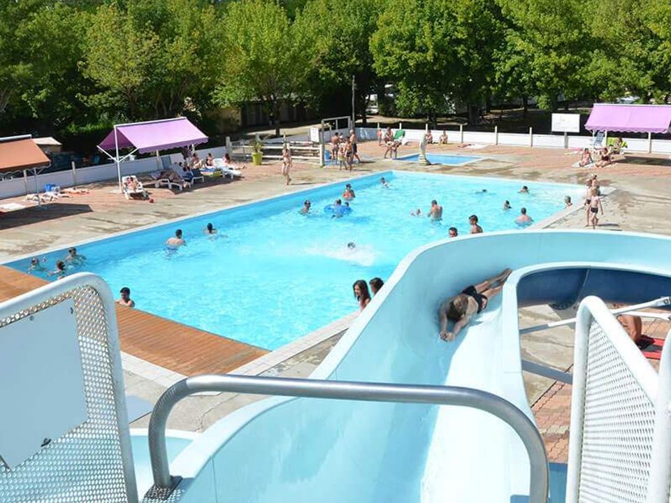 France - Sud Ouest - Le Bugue - Camping Paradis Le Rocher de La Granelle, 3*