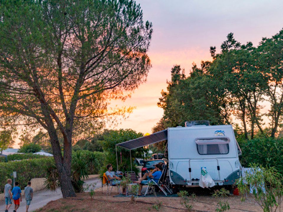 France - Côte d'Azur - Le Muy - Camping RCN Domaine de la Noguière, 4*