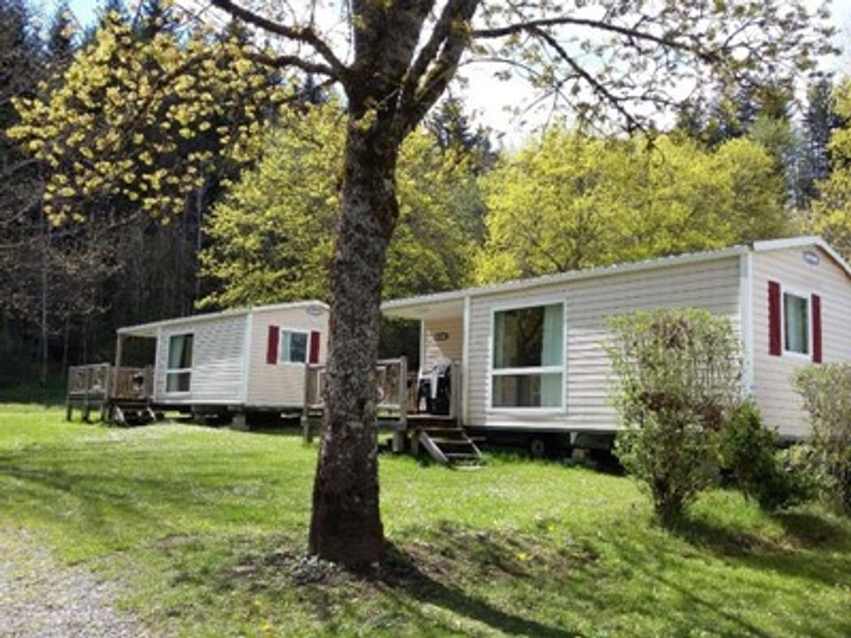 France - Alpes et Savoie - Lescheraines - Camping L'Ile du Cheran 3*