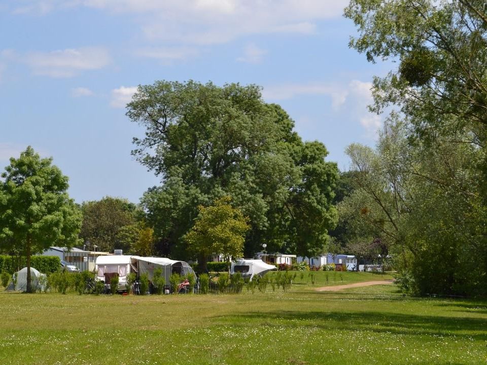 France - Poitou Loire - Marçon - Camping Lac des Varennes 3*