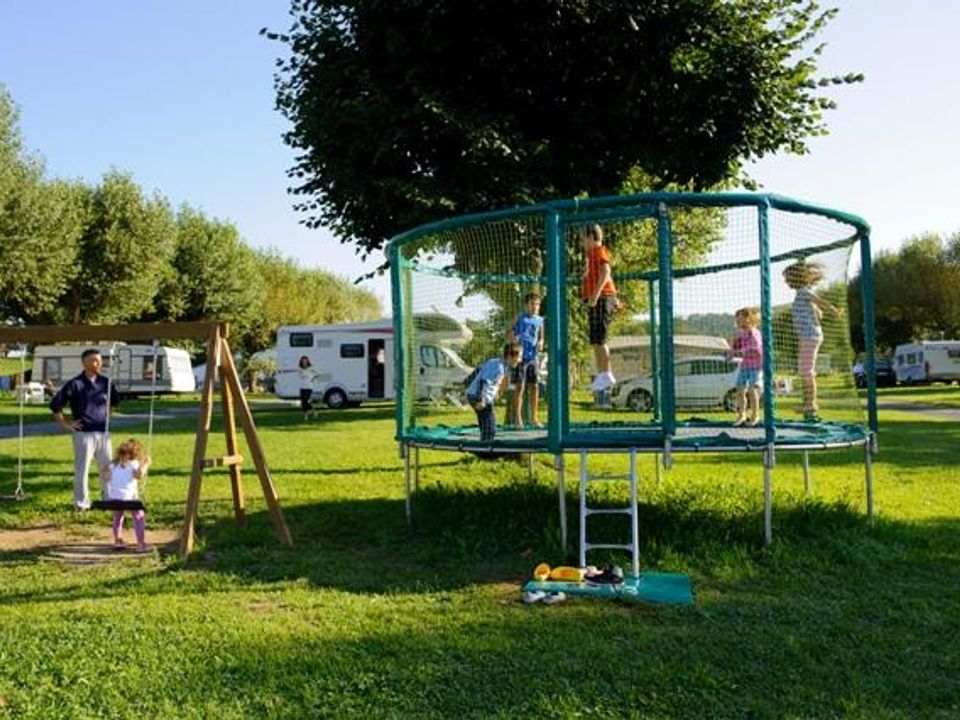 France - Pyrénées - Lourdes - Camping Le Vieux Berger, 2*