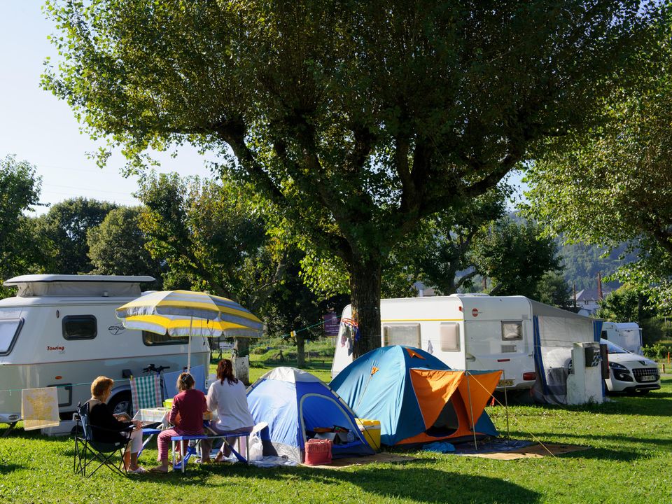 France - Pyrénées - Lourdes - Camping Le Vieux Berger, 2*