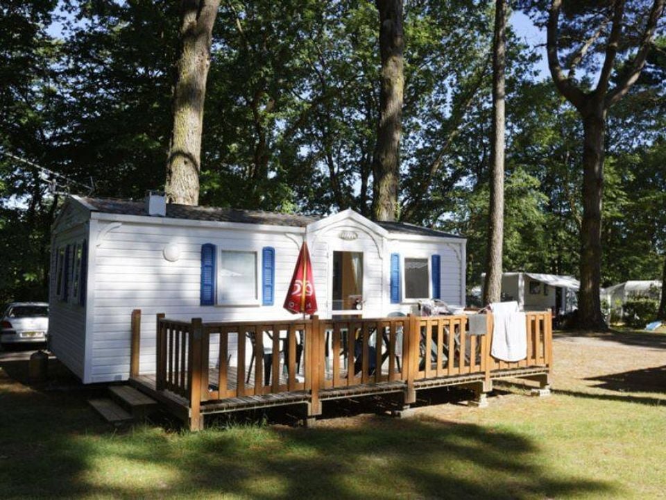 Camping Le Chateau du Petit Bois à MESQUER, tarifs et réservations