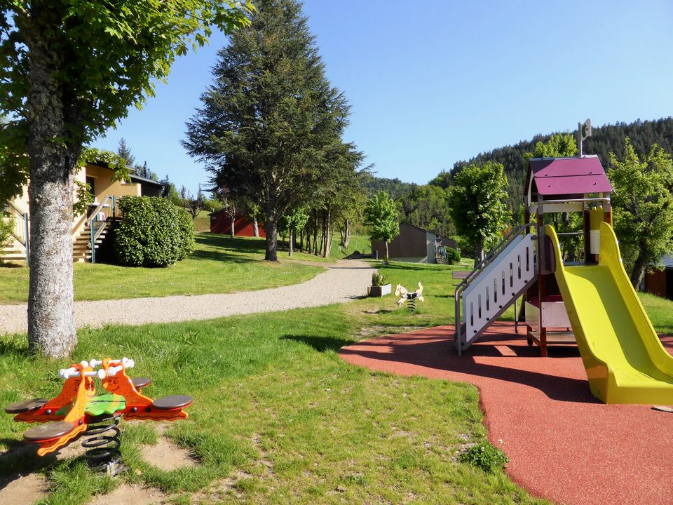 France - Languedoc - Meyrueis - Domaine Aigoual Cévennes, 3*