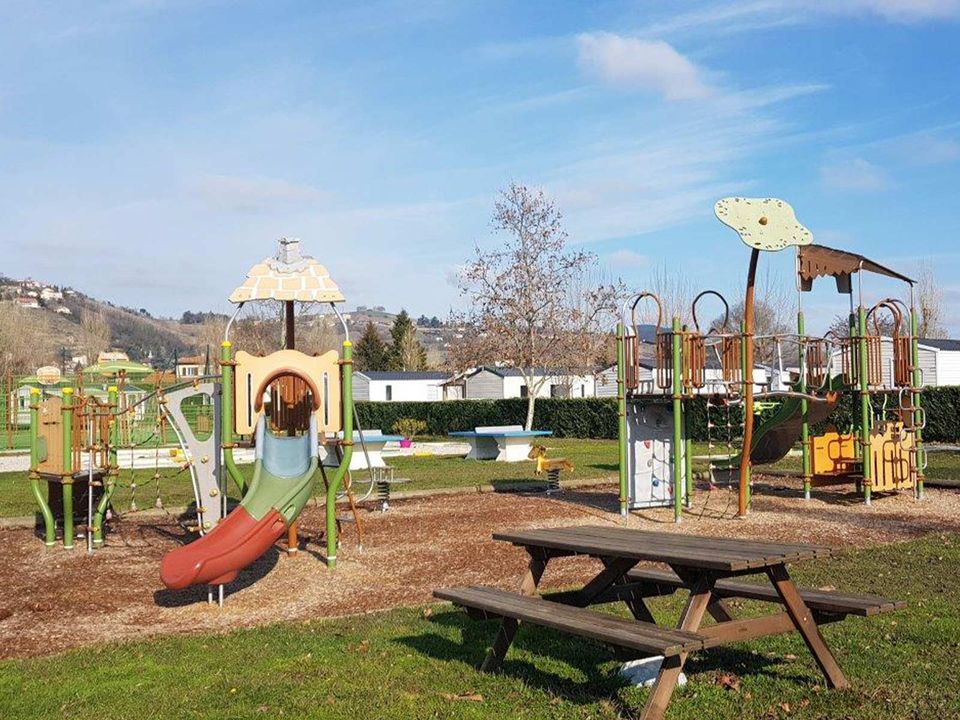 Camping Siblu Les Rives de Condrieu - Funpass inclus, 4* - 11