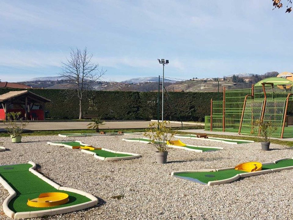 Camping Siblu Les Rives de Condrieu - Funpass inclus, 4* - 9