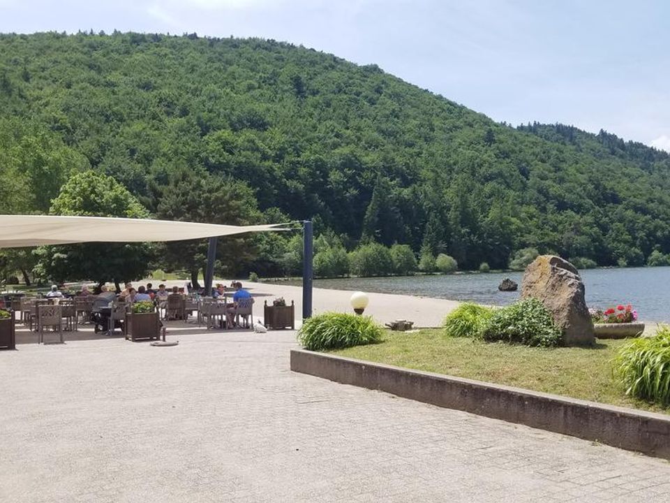 France - Auvergne - Murol - Camping Domaine du Lac Chambon 3*