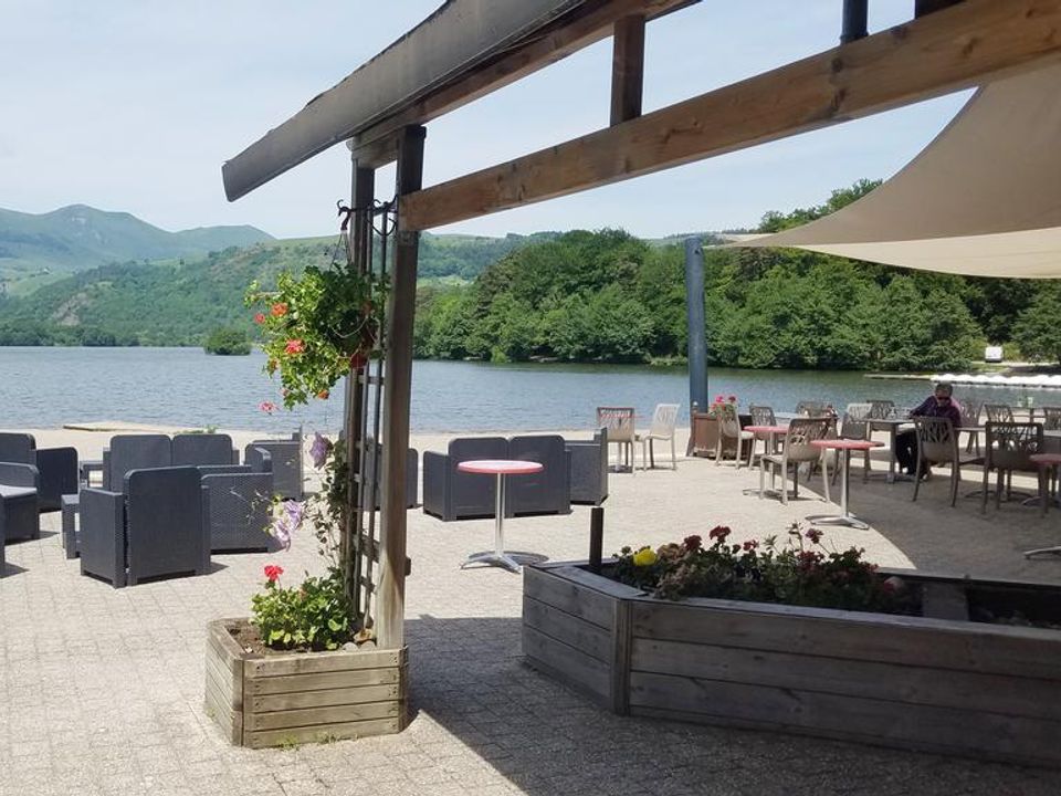 France - Auvergne - Murol - Camping Domaine du Lac Chambon 3*