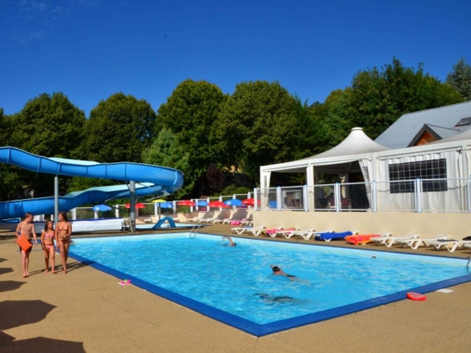 France - Auvergne - Murol - Camping Paradis - L'Europe, 4*