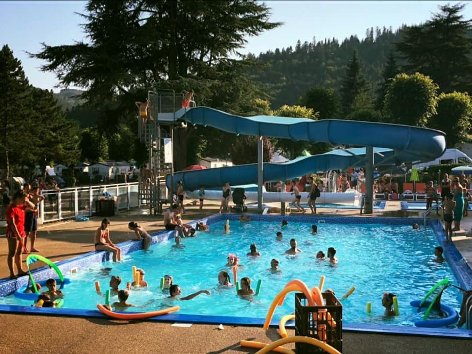 France - Auvergne - Murol - Camping Paradis - L'Europe, 4*