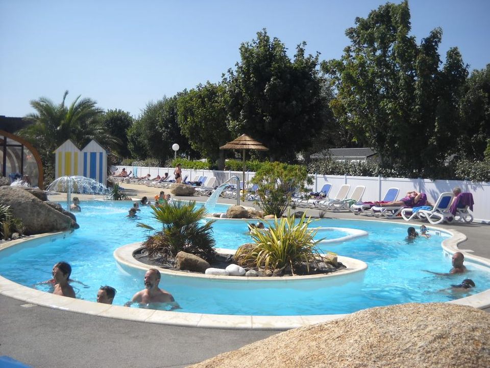 Camping Les Genêts - Camping Finistere