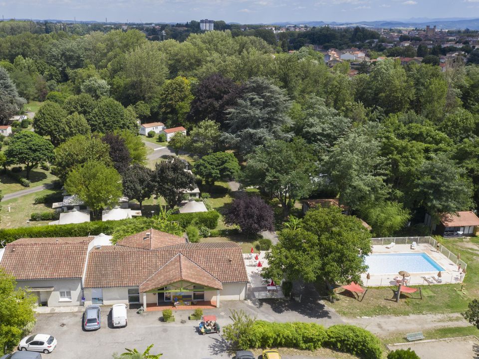 France - Pyrénées - Pamiers - Camping Portes d'Ariège, 3*