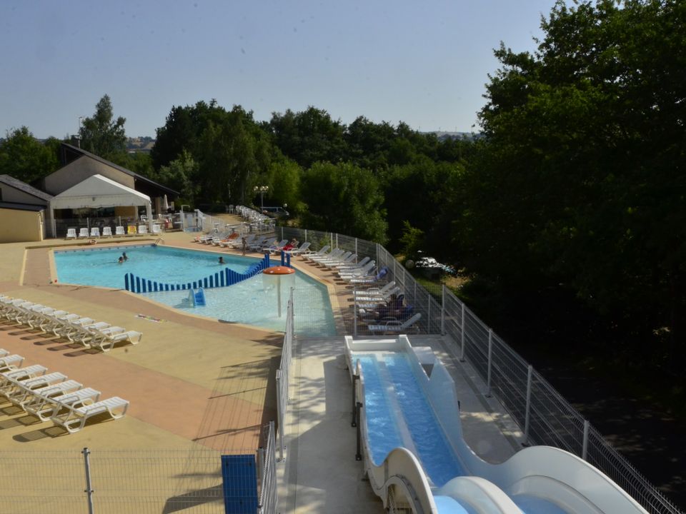 France - Sud Ouest - Pont de Sallars - Camping Les Terrasses du Lac, 4*