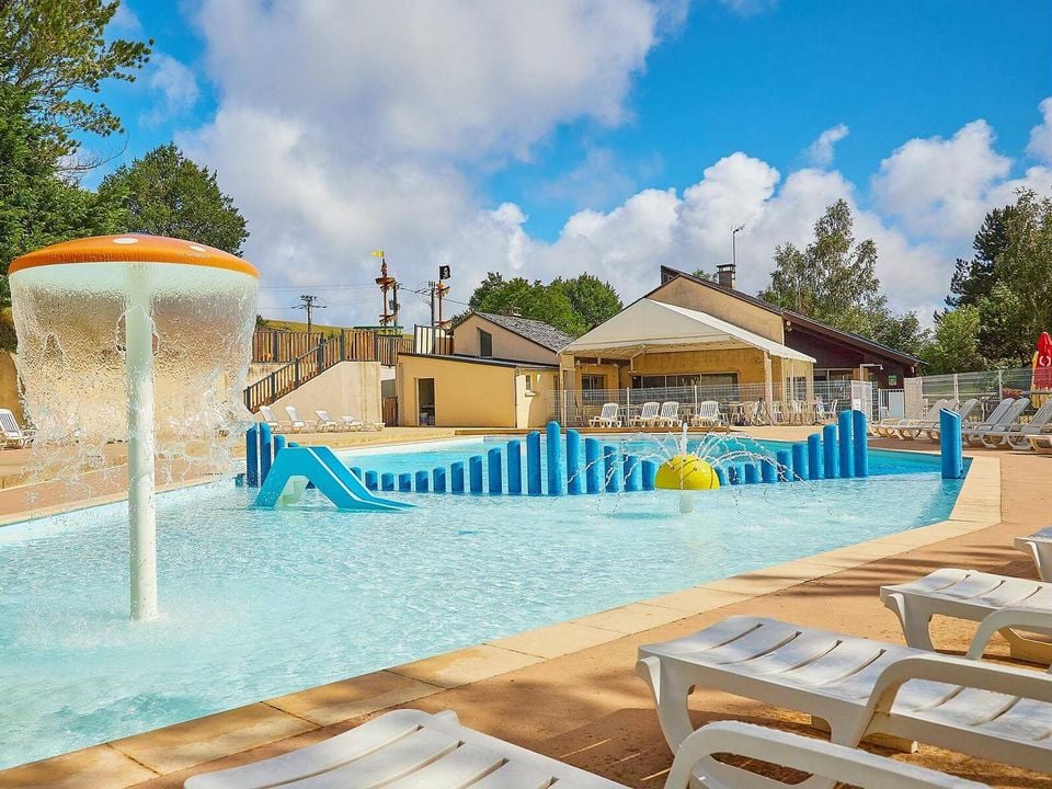 Camping Les Terrasses du Lac photo 2
