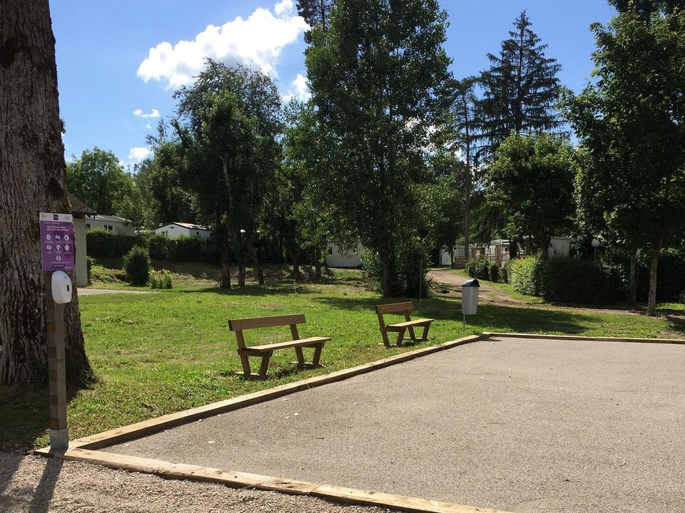 France - Jura - Pont de Poitte - Camping des Pêcheurs, 3*