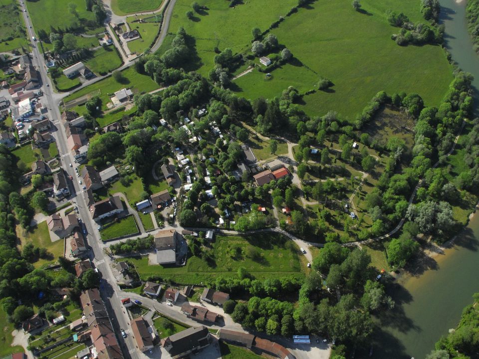 France - Jura - Pont de Poitte - Camping des Pêcheurs, 3*