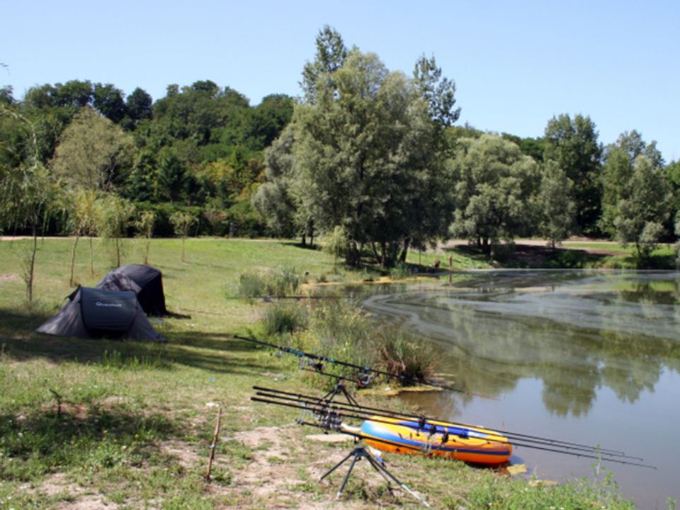 France - Auvergne - Pont du Château - Camping les Sablons 2*