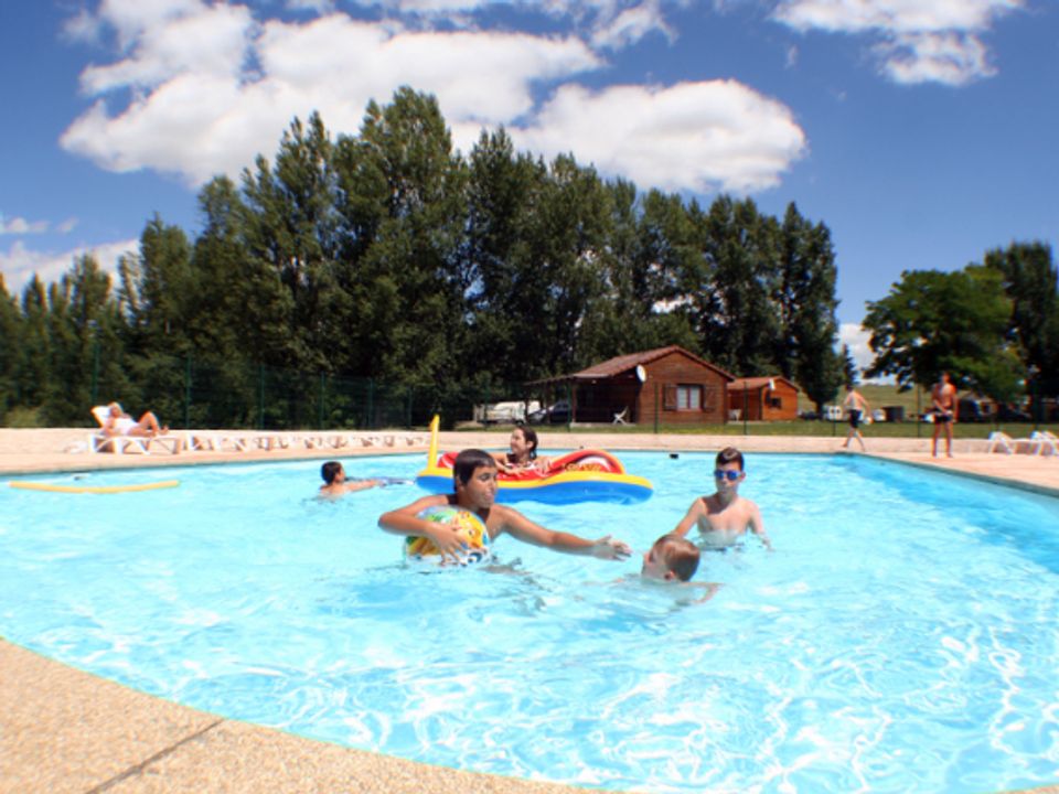 France - Auvergne - Pont du Château - Camping les Sablons 2*