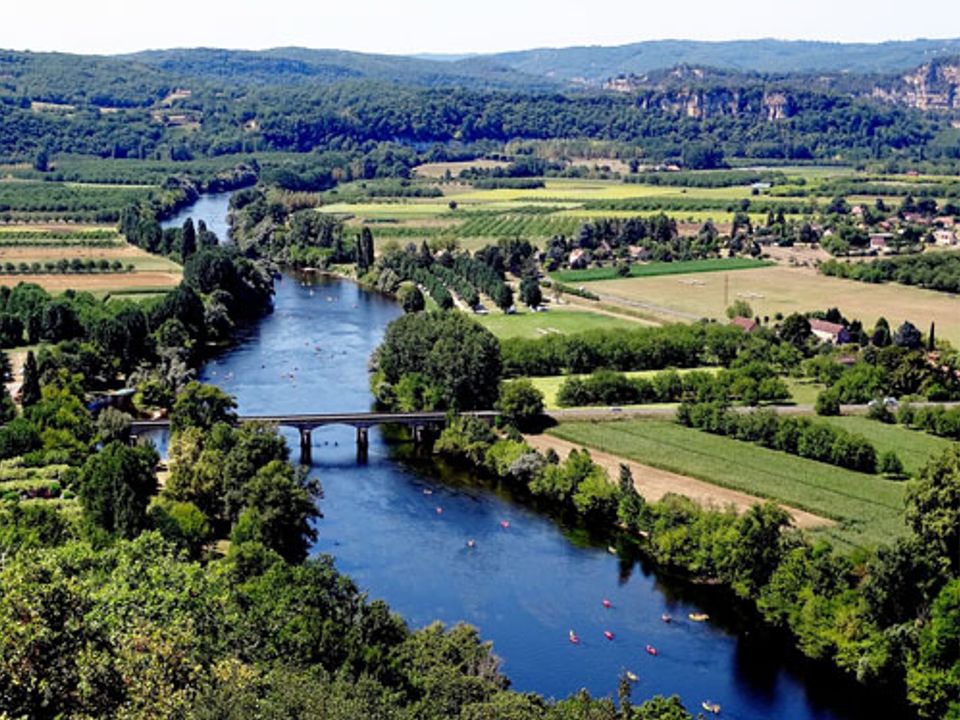 France - Sud Ouest - Puy l'Évêque - Camping Les Vignes 3*