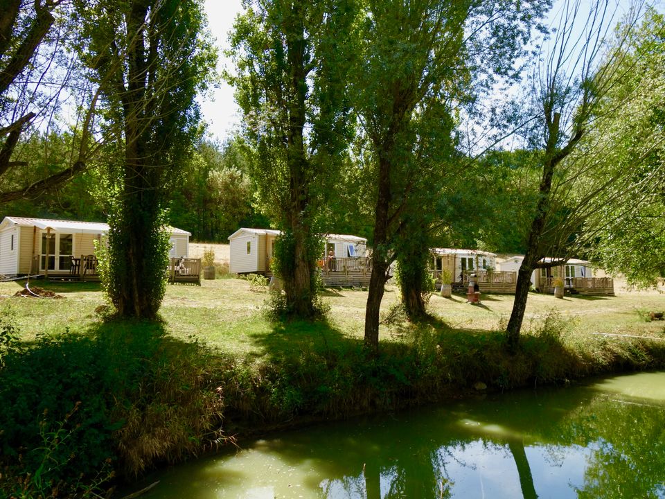 France - Sud Ouest - Prayssas - Camping Domaine de Neguenou 3*