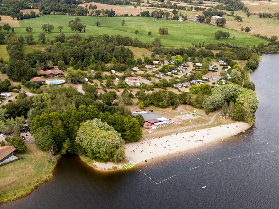 France - Poitou Loire - Pressignac - Camping Des Lacs 4*