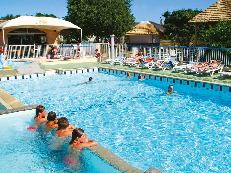 France - Rhône - Ruoms - Camping Sites et Paysages - Le Petit Bois, 3*