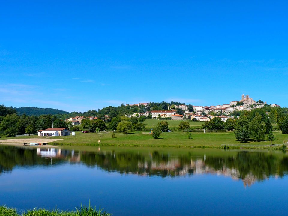 France - Rhône - Saint Bonnet le Château - Camping De La Belle Etoile, 3*