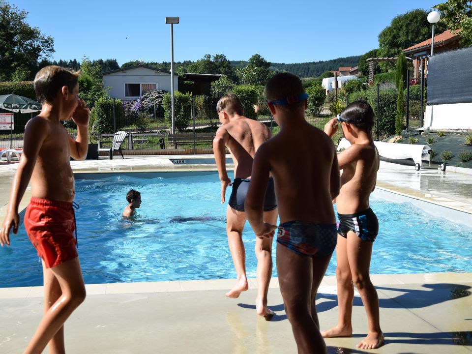 France - Rhône - Saint Bonnet le Château - Camping De La Belle Etoile, 3*