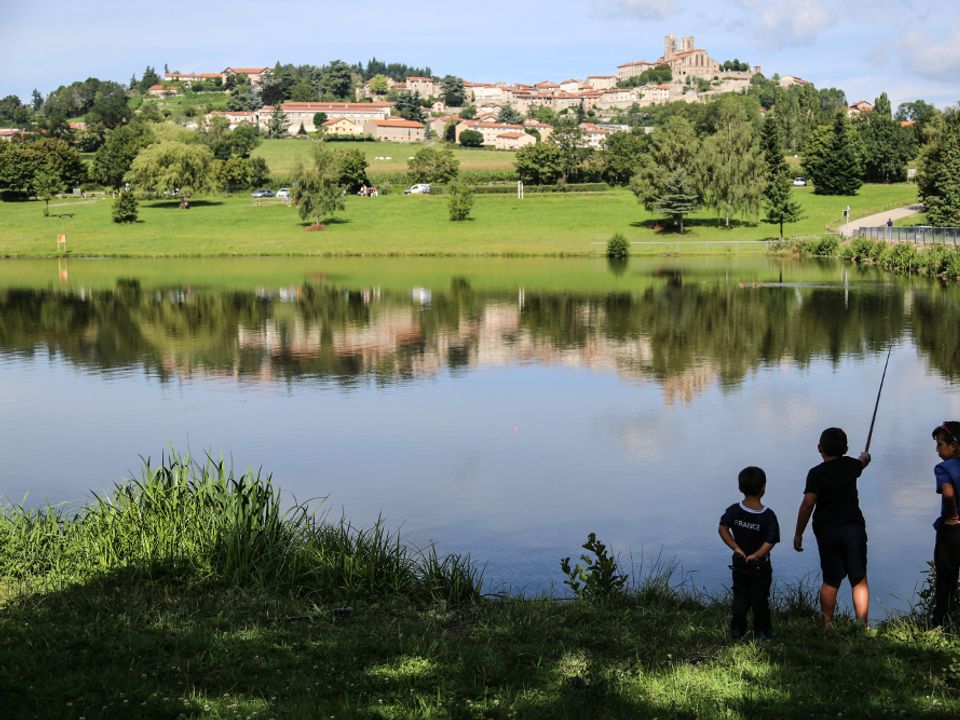 France - Rhône - Saint Bonnet le Château - Camping De La Belle Etoile, 3*