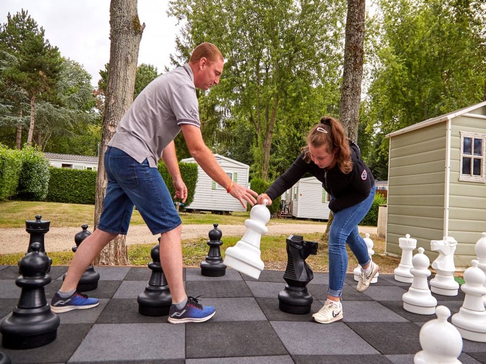 France - Ile de France - Saint Chéron - Camping Le Parc des Roches, 3*