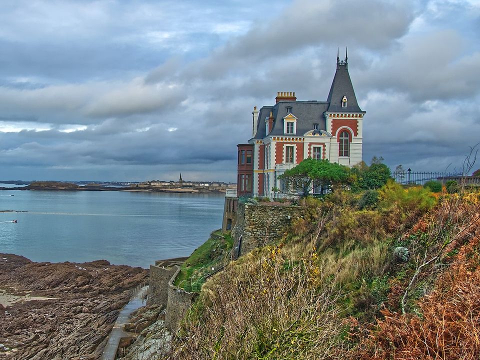 France - Bretagne - Saint Benoît des Ondes - Camping Les Dis Village Insolite 1*