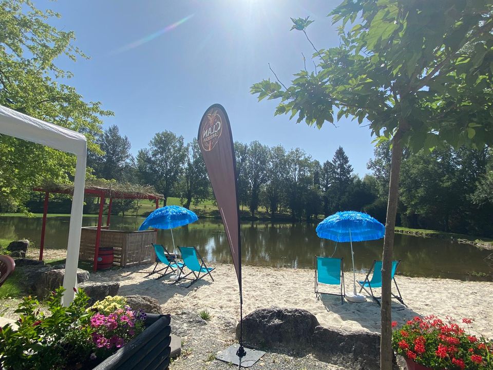 France - Sud Ouest - Saint Félix de Bourdeilles - Camping les Etangs du Plessac, 4*