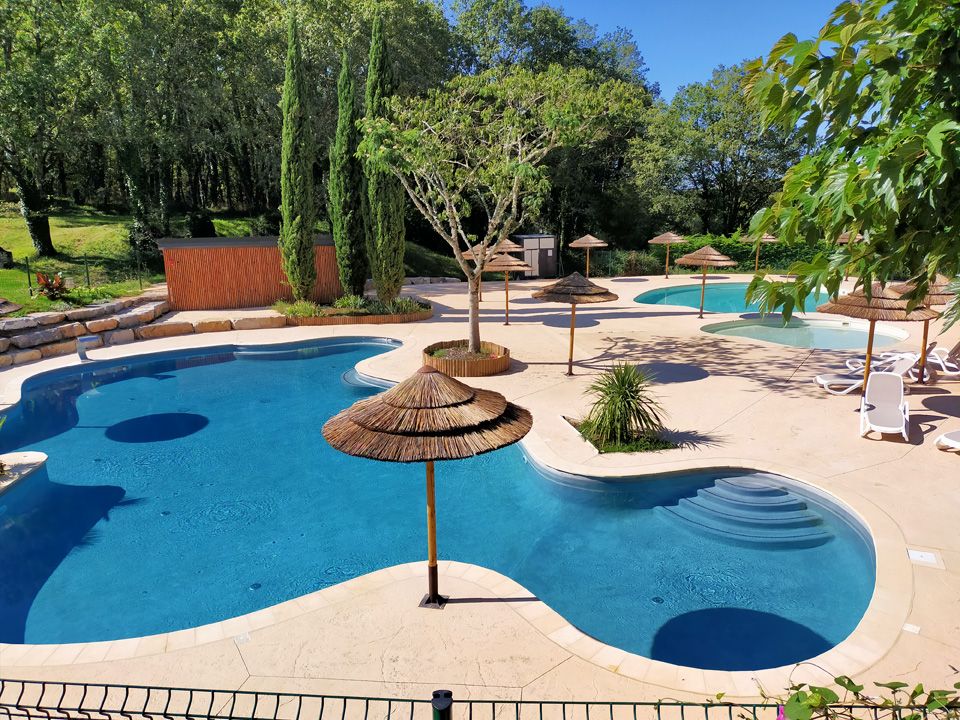 Camping La Truffière à SAINT CIRQ LAPOPIE, tarifs et réservations