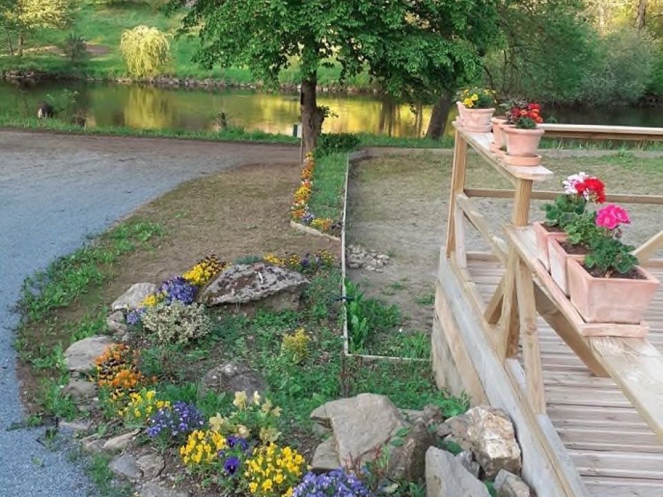 France - Auvergne - Saint Gal sur Sioule - Camping du Pont de Saint Gal