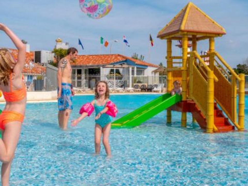 Camping Paradis - Sol a Gogo, 4* - 3