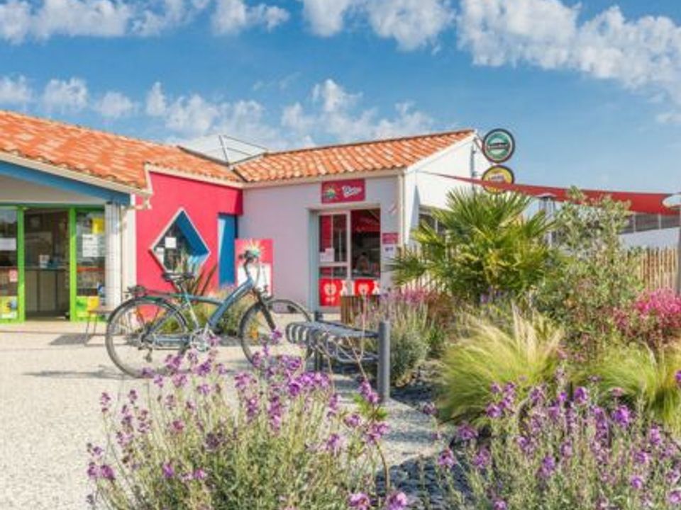 Camping Paradis - Sol a Gogo, 4* - 34
