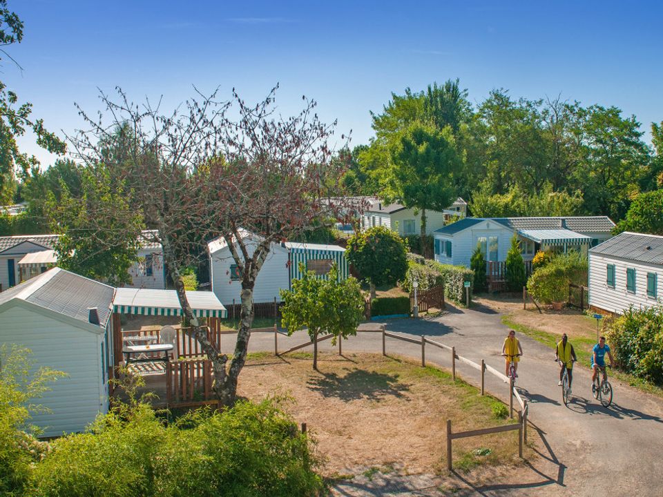 France - Centre - Trogues - Camping Le Parc des Allais, 3*