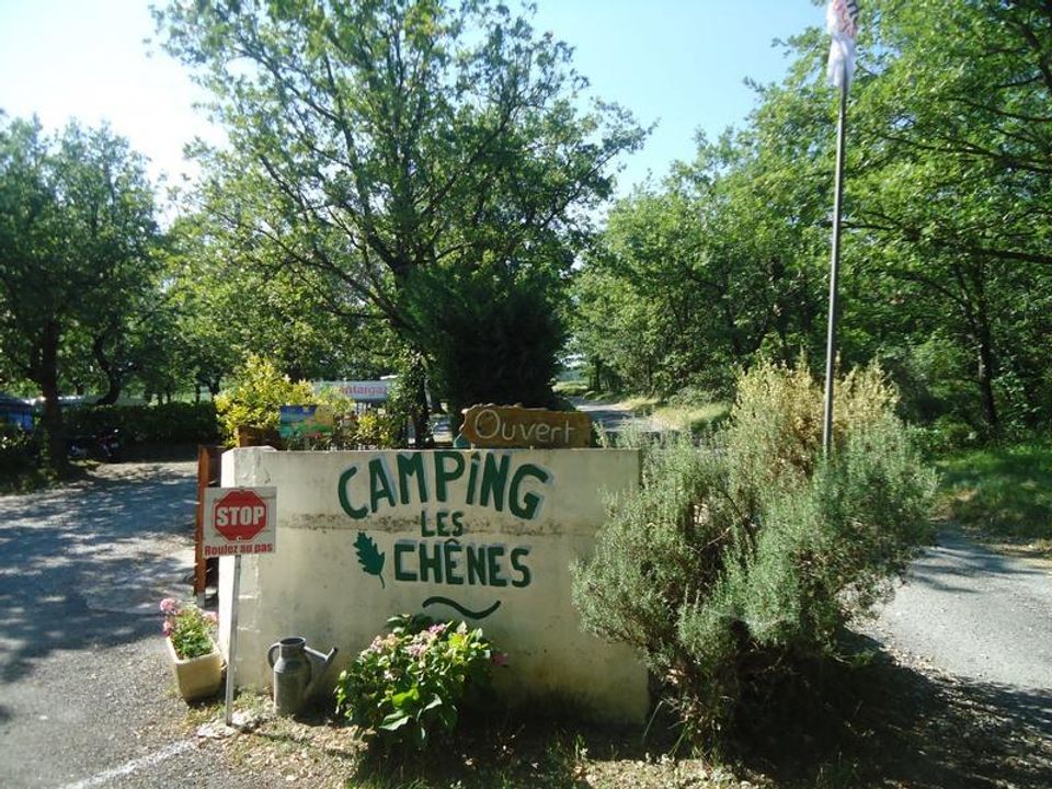 France - Rhône - Vesseaux - Camping Les Chênes 3*