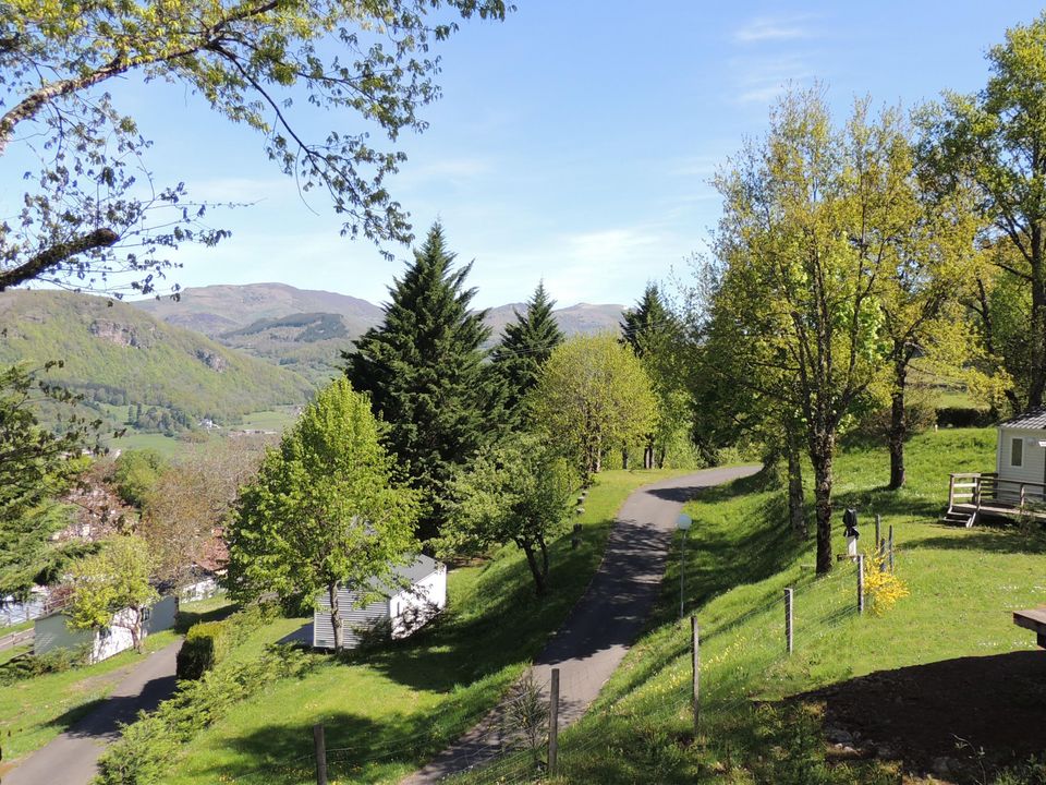 France - Auvergne - Vic sur Cère - Camping Pommeraie, 4*