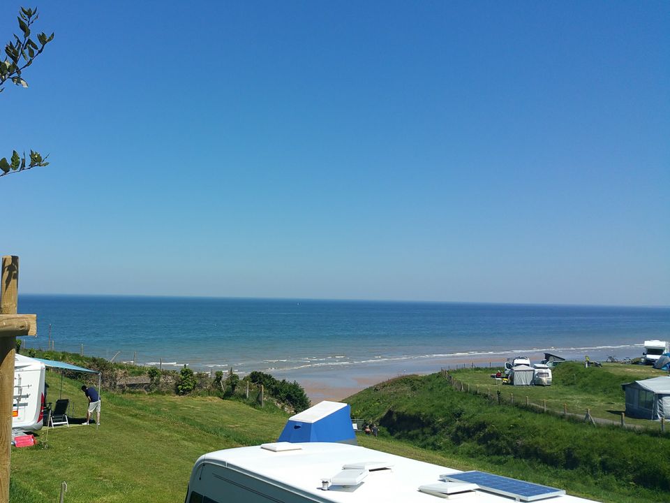 Flower Camping Omaha Beach