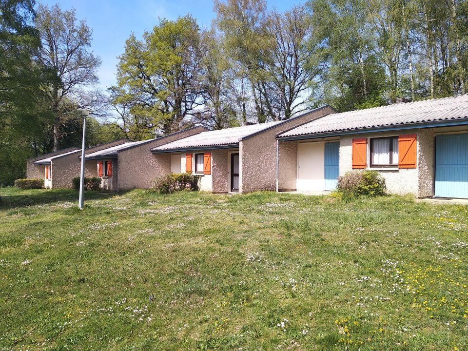 France - Sud Ouest - Villefranche de Panat  - Camping Yaloer