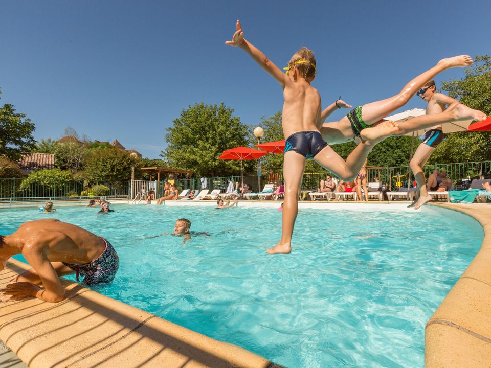 Camping La Plage - Camping Lot