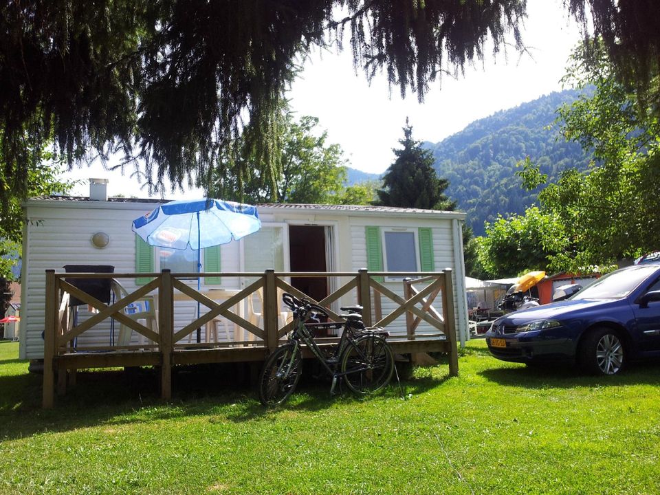 France - Alpes et Savoie - Lathuile - Camping Le Verger Fleuri, 2*