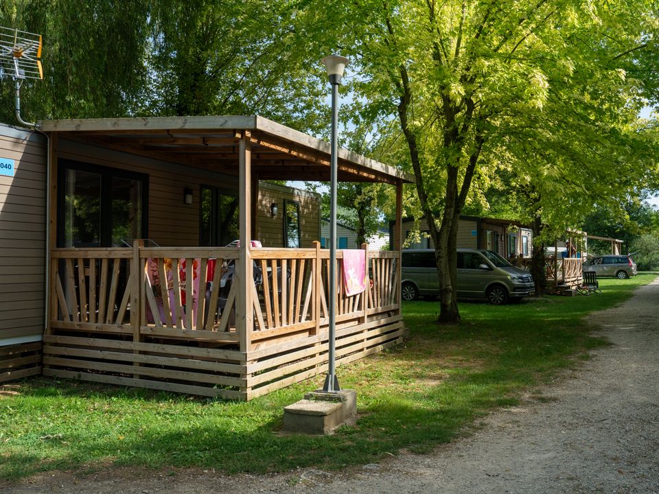 France - Jura - Parcey - Camping Les Bords de Loue, 3*