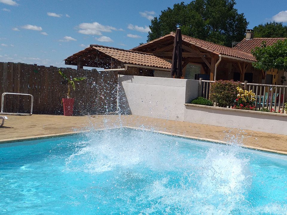 France - Sud Ouest - Peyrillac et Millac - Camping Au P'tit Bonheur, 3*