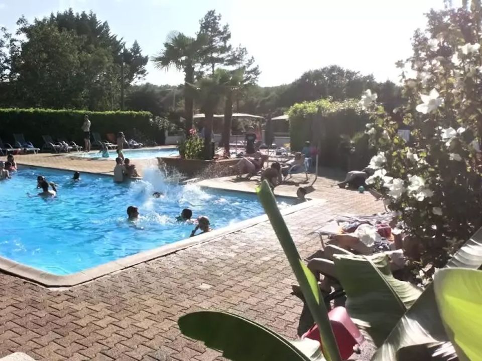 France - Sud Ouest - Peyrillac et Millac - Camping Au P'tit Bonheur, 3*