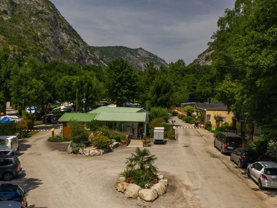 France - Pyrénées - Alliat - Camping des Grottes, 4*